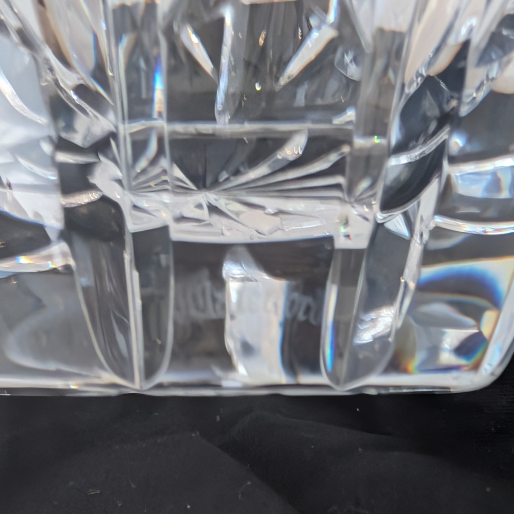 Waterford Crystal Flower Vase Criss-Cross Cuts Discontinued - Picture 10 of 10
